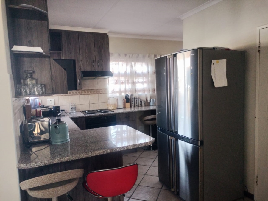 3 Bedroom Property for Sale in Hillside Free State